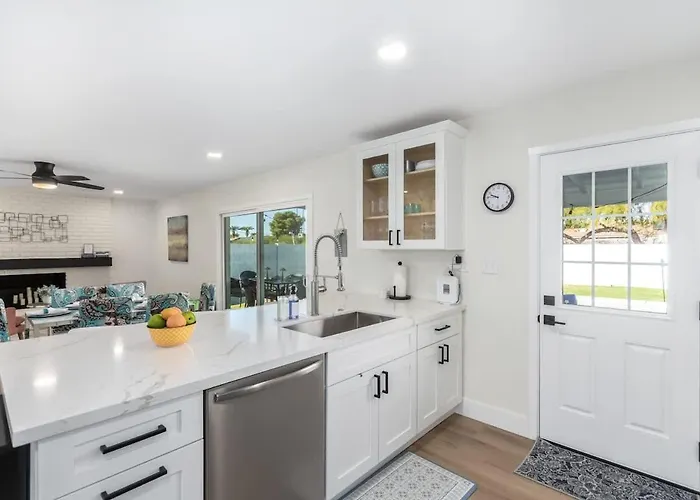 3bd Pool Hot Tub Garage Full Kitchen Asu *