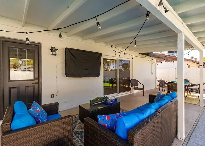 Ferienhaus 3bd Pool Hot Tub Garage Full Kitchen Asu